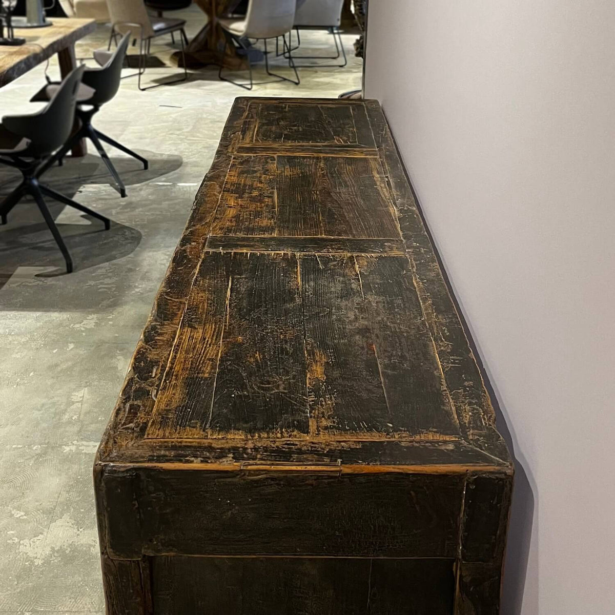 Old Chinese sideboard from elmwood | 4 doors – D023