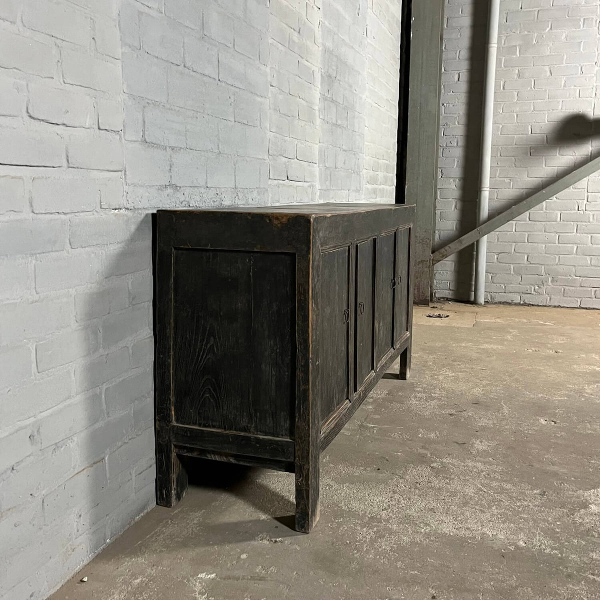 Old Chinese sideboard from elmwood | 4 doors D030