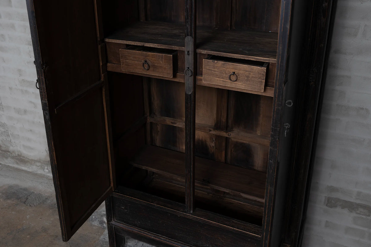 Old Chinese cabinet from elmwood | 2 doors – D037
