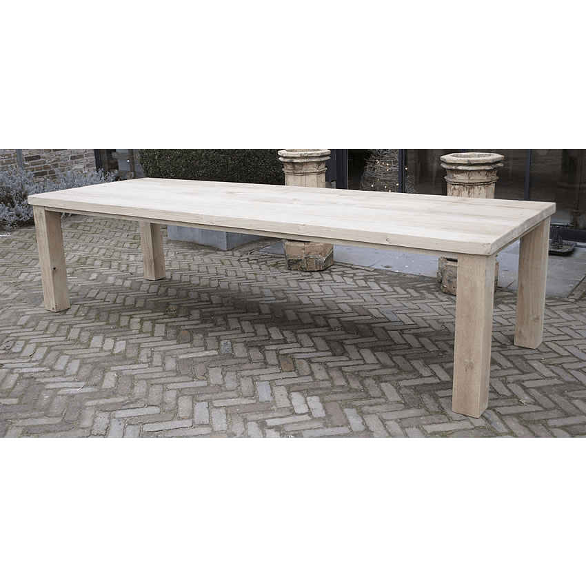 Oak dining table with square legs – G006