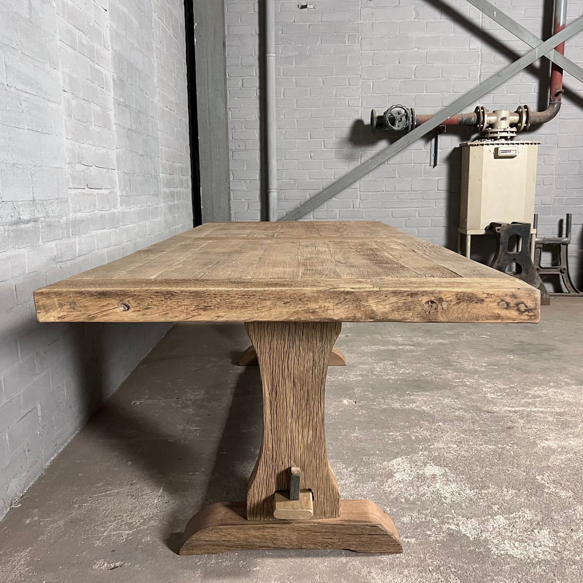 Refectory table Luzern – Reclaimed old oak – 7cm thick – Z031