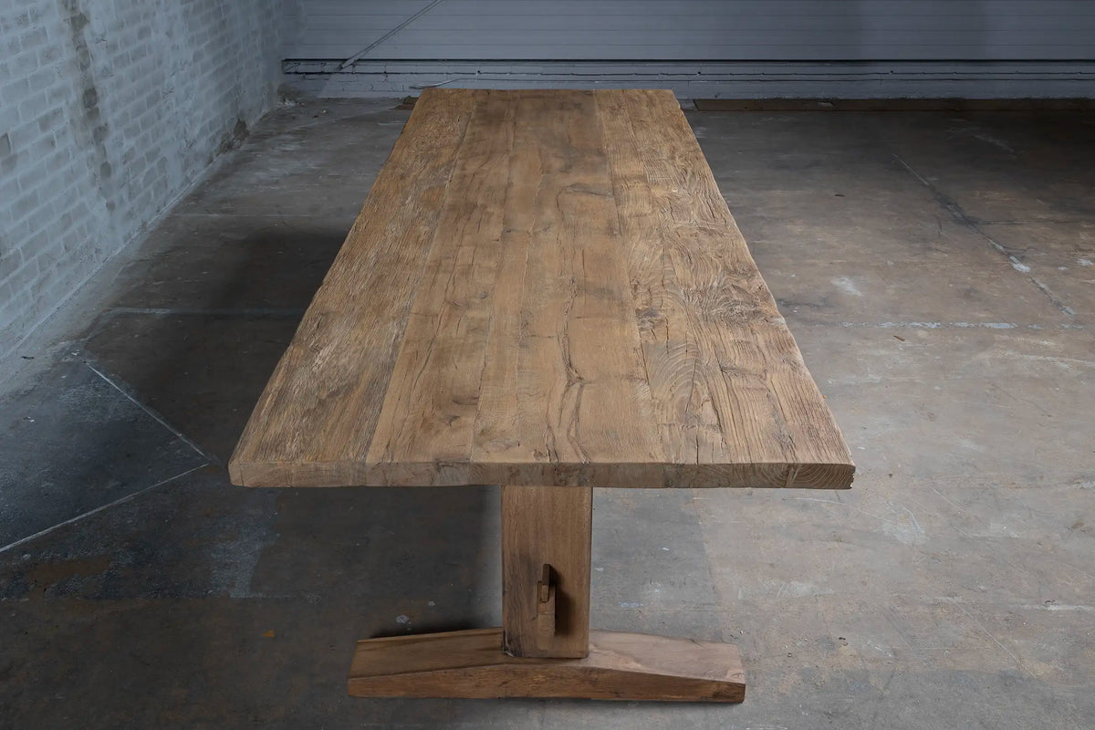 Sunburned reclaimed oak Refectory table Munster – Z008
