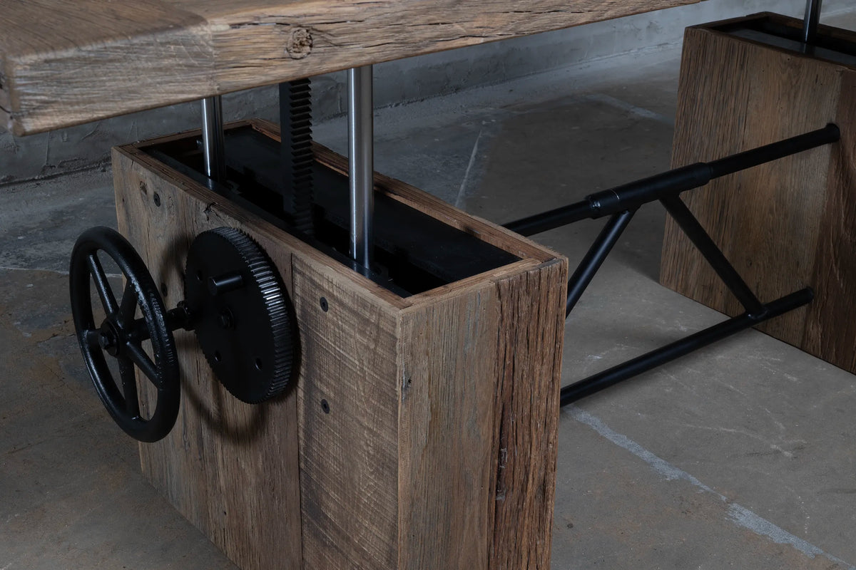 In hoogte verstelbare salontafel met wieltjes closeup