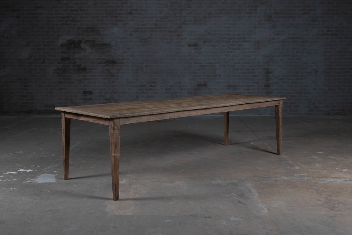 French oak dining table Pierre – robust wood – In stock – H027