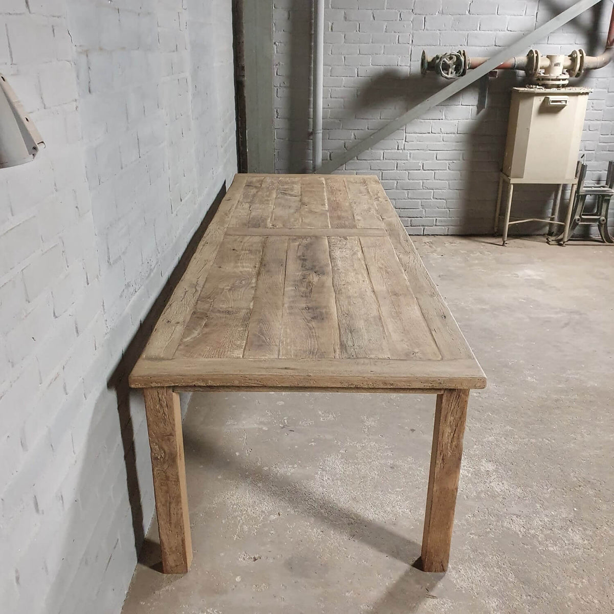 Rustic French farmhouse table Luc made of reclaimed oak – Z023