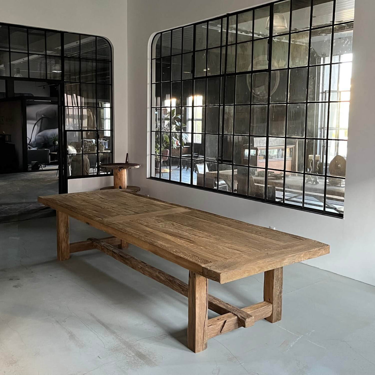 Robust Refectory table Ulm – reclaimed oak 7cm thick – Z027
