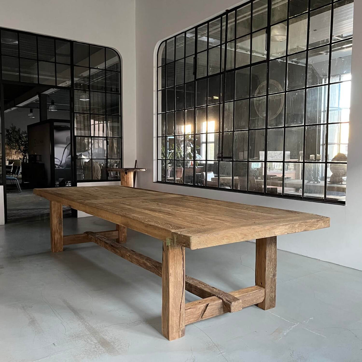 Robust Refectory table Ulm – reclaimed oak 7cm thick – Z027