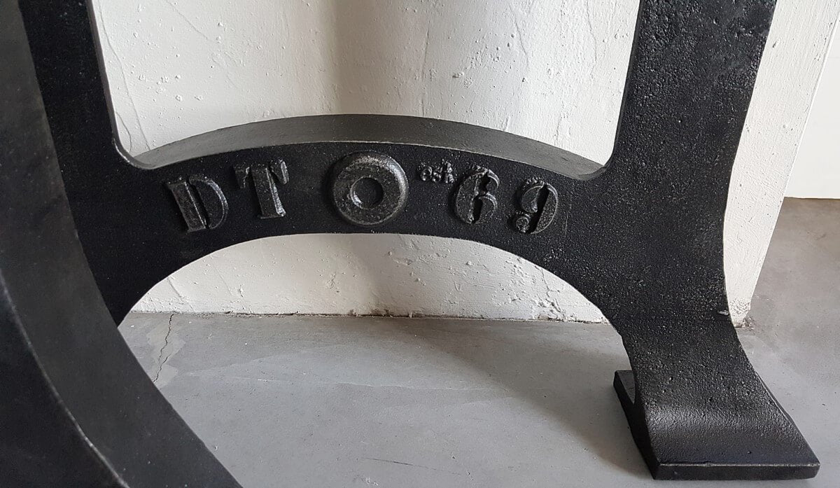 Industrial metal table legs – IND118-los