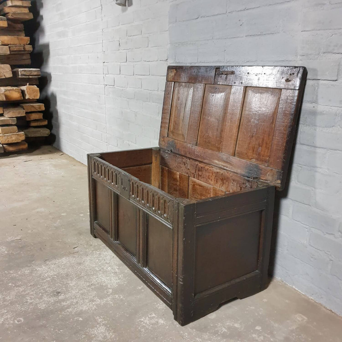 Antique English Chest – Charles II 17th century – A102