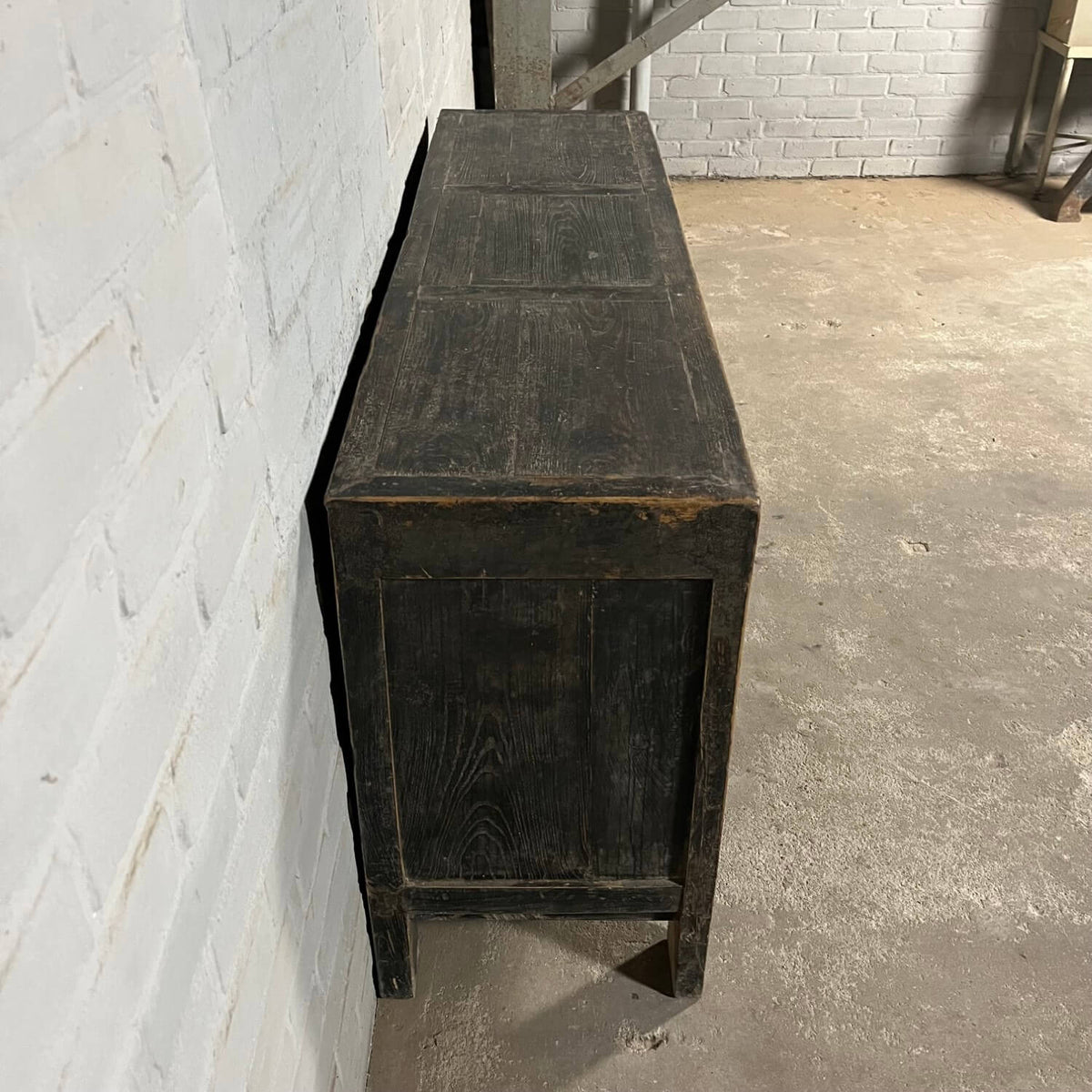 Old Chinese sideboard from elmwood | 4 doors D030