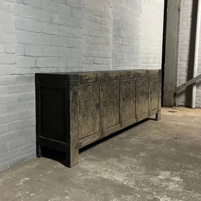 Robust Chinese sideboard from old elmwood | 5 doors D032