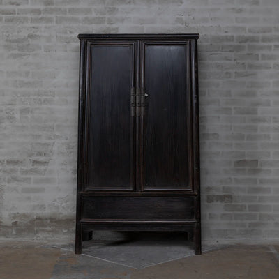 Old Chinese cabinet from elmwood | 2 doors – D037
