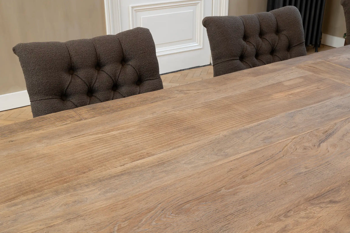 Industriële in hoogte verstelbare eettafel met luxe eikenhouten tafelblad