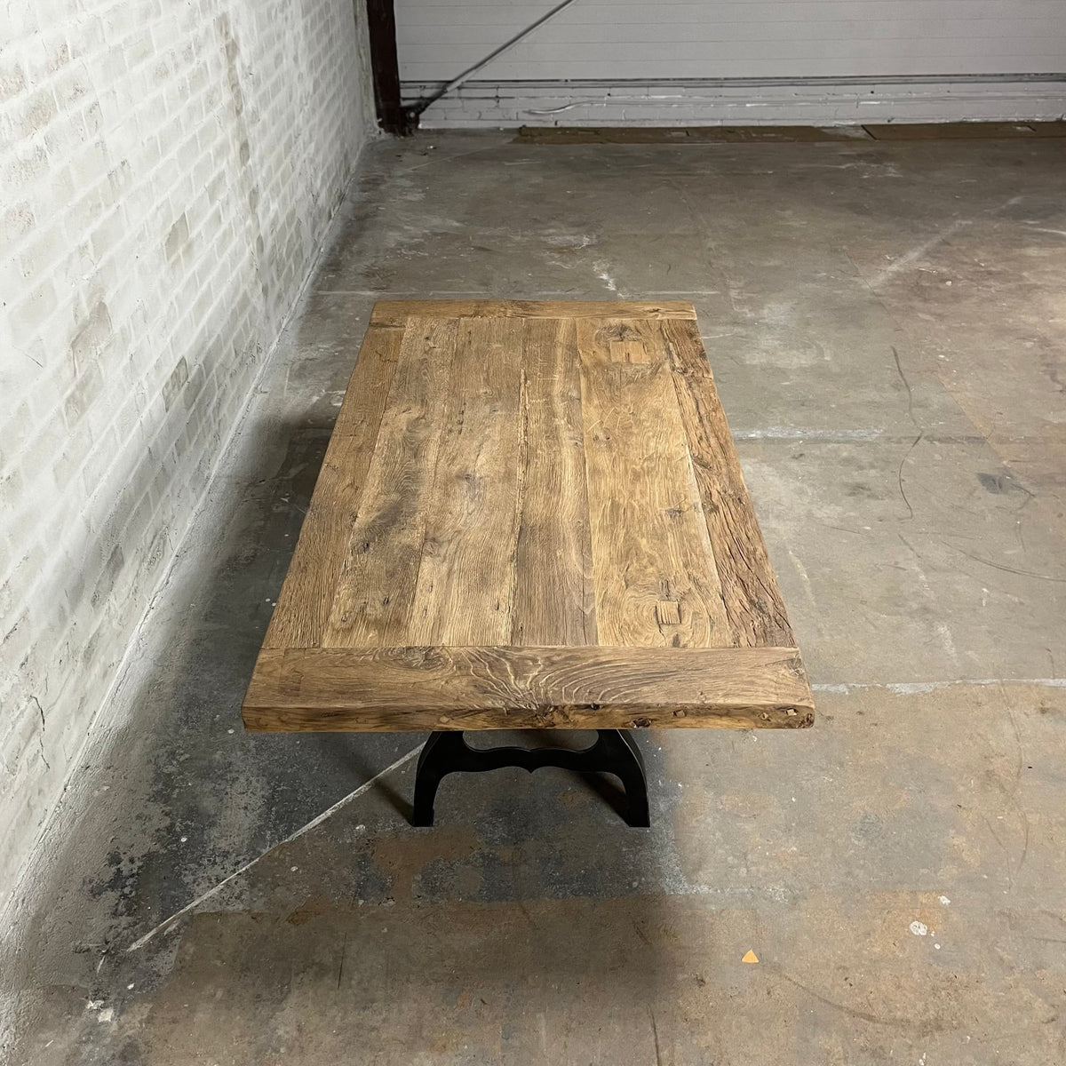 Industrial oak coffe table with steel base custom made – DT38