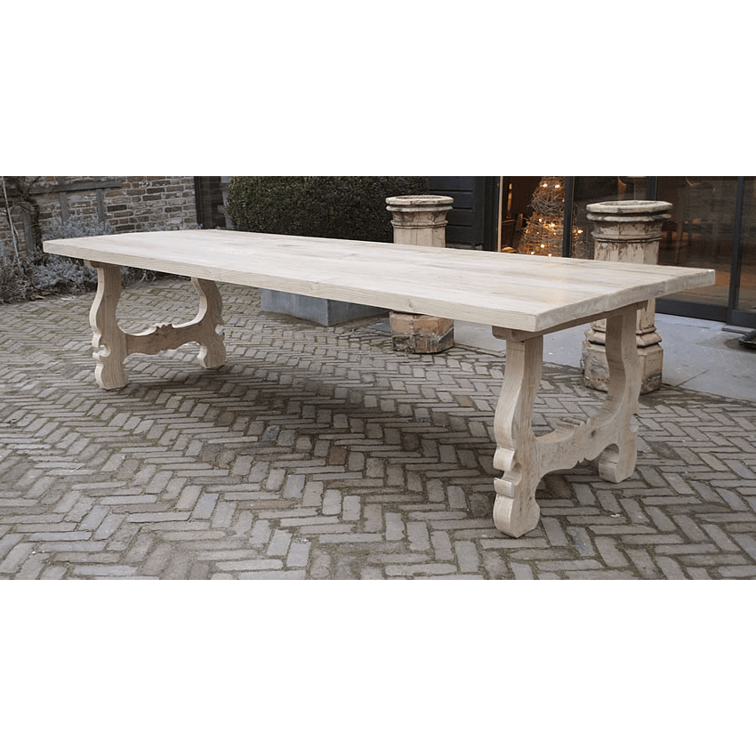 Oakwood dining table in Hacienda style – G005