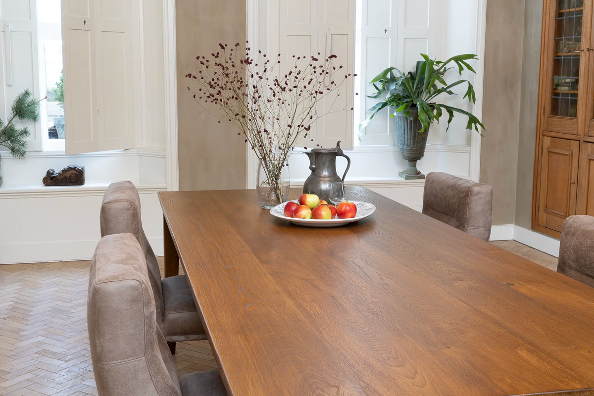 Franse eettafel van eikenhout op maat verkrijgbaar
