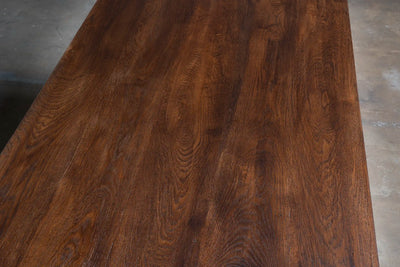 Classic oak dining table in antique style – G022