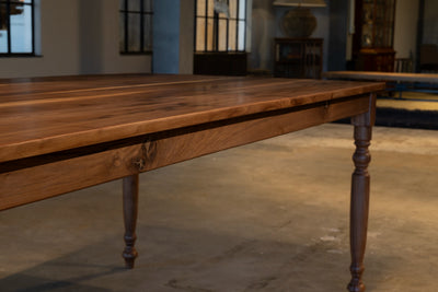 Classic dining table in antique style from walnut – G022-N