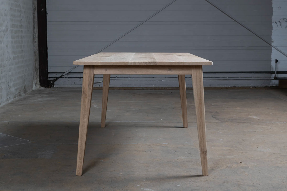 Retro oak dining table in vintage style - In stock - H004