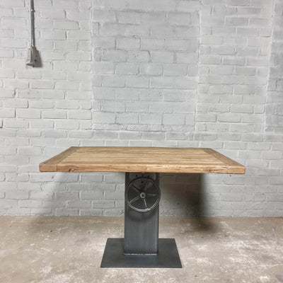 Industrial design bistro table – height adjustable base – IND774