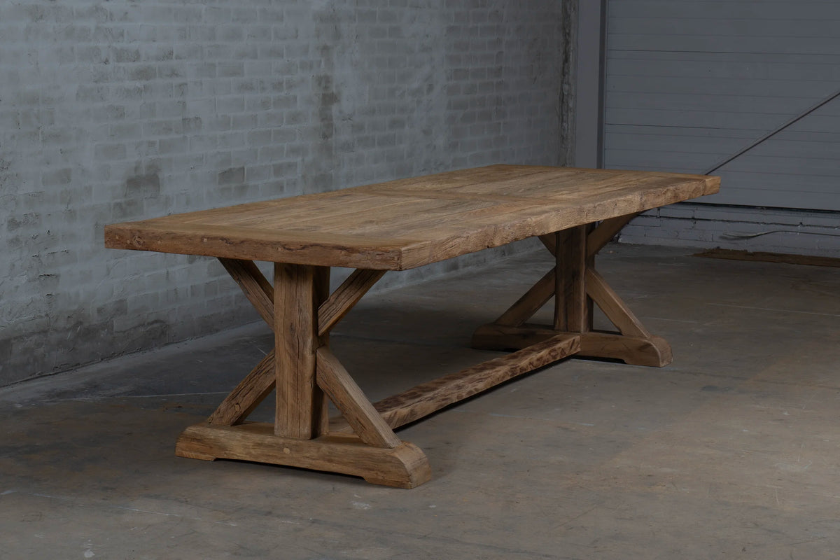 Kloostertafel in landelijke stijl op maat gemaakt