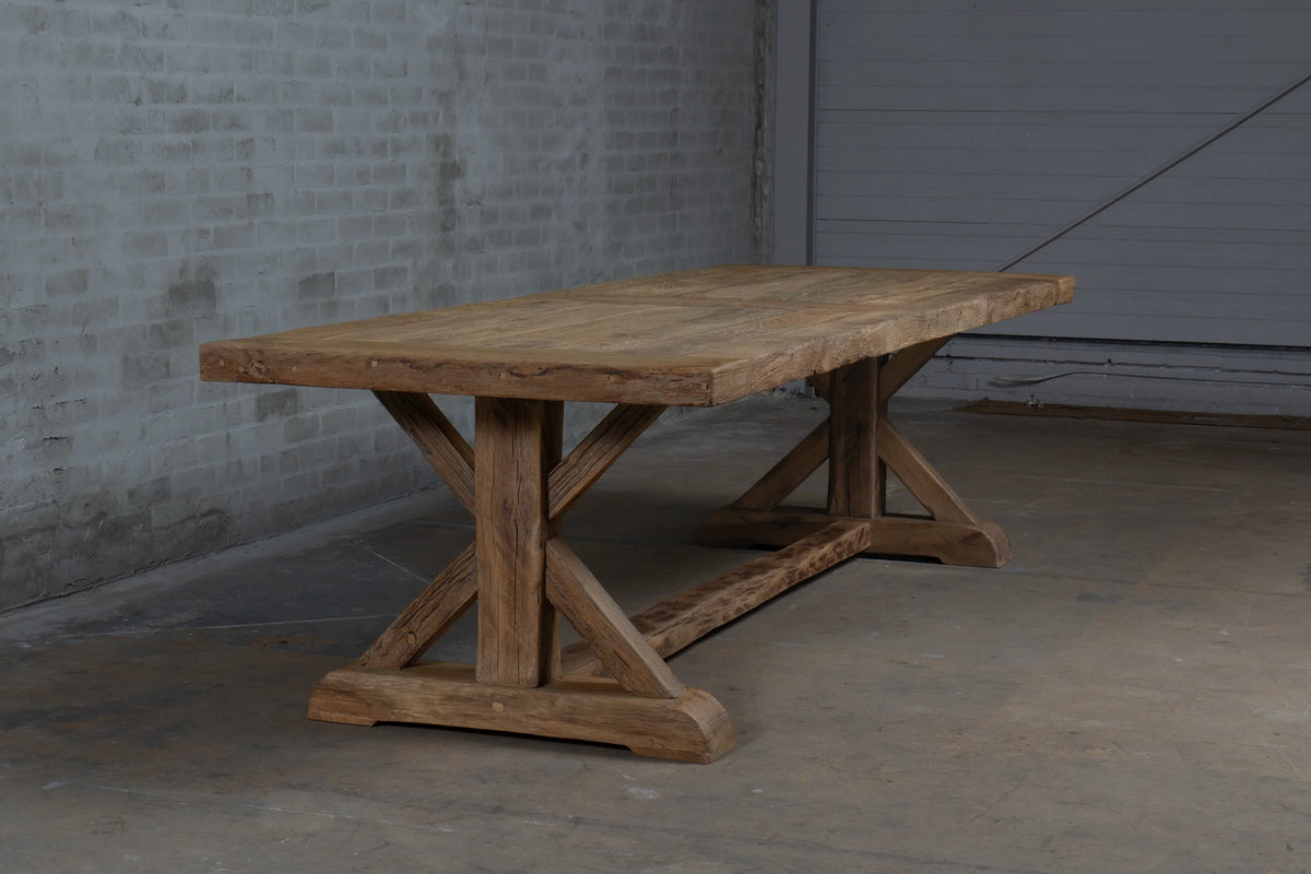 Kloostertafel in landelijke stijl op maat gemaakt