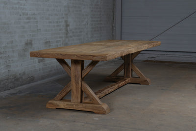 Kloostertafel in landelijke stijl op maat gemaakt