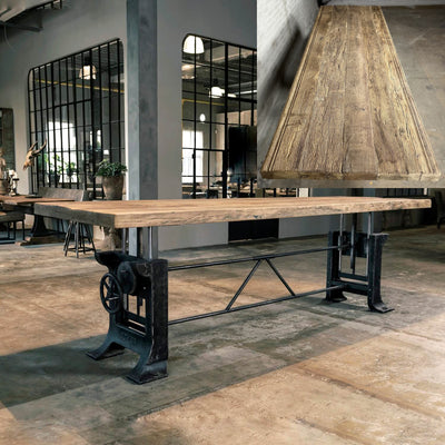 Grote industriële eettafel van oud eikenhout