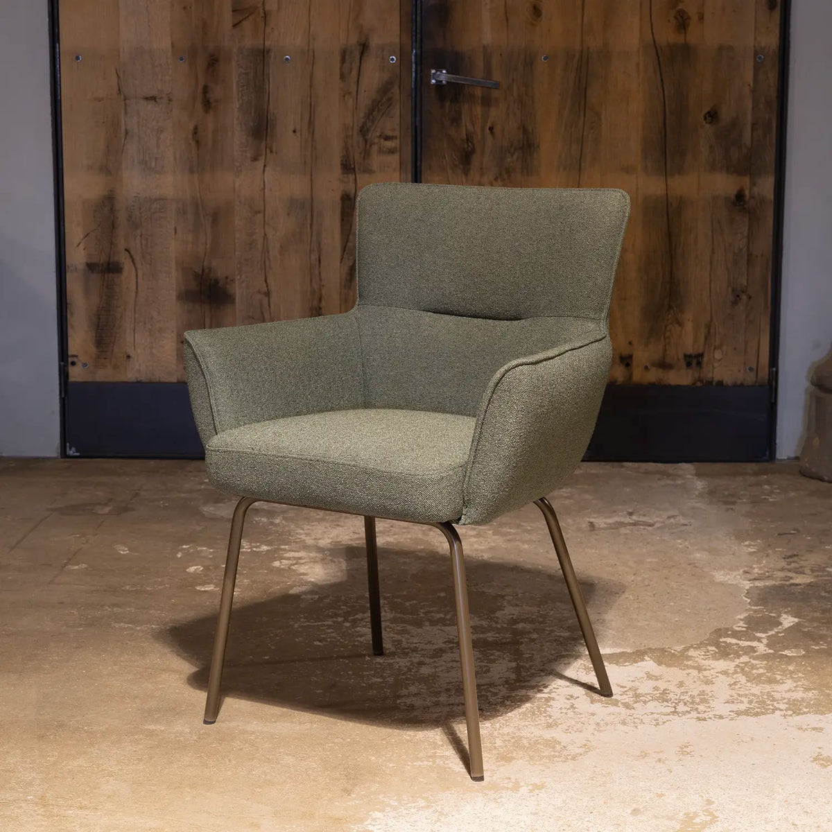 Judy Dining Chair with Armrests – S44