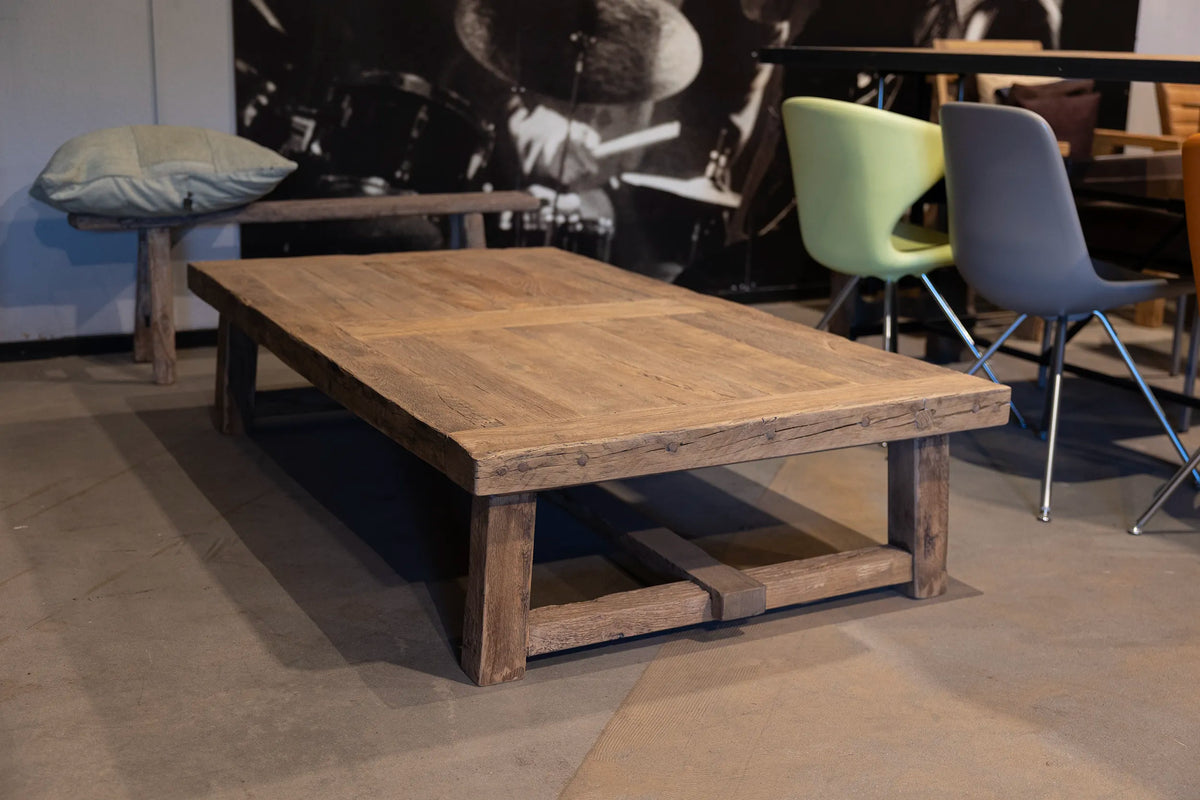 Rustic coffee table Salzburg made from robust old oak – Z011-S