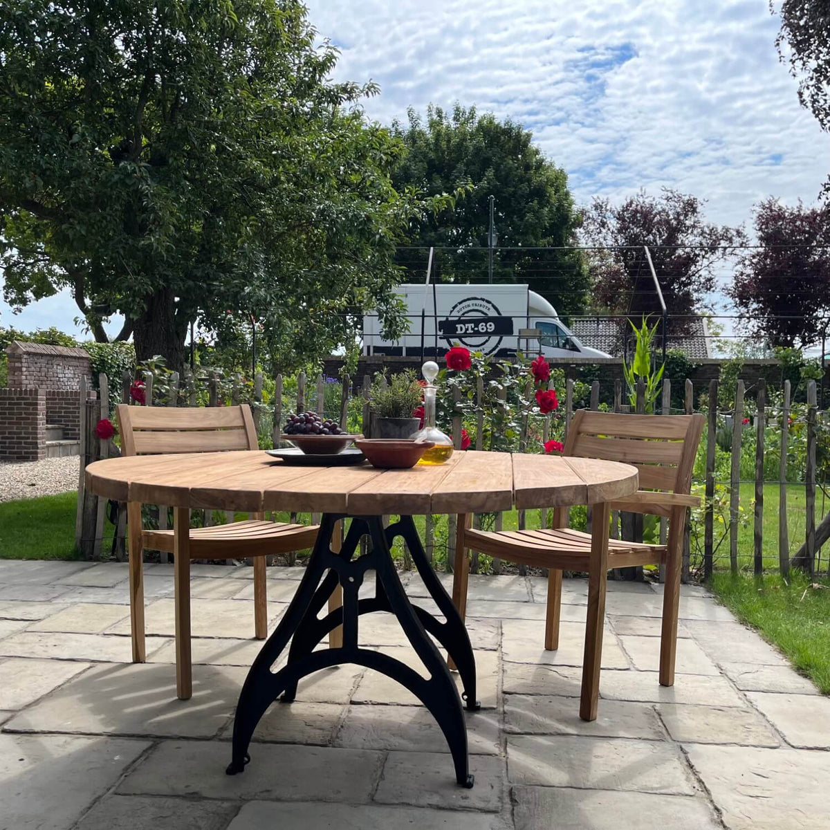 Round Industrial design teak garden table with iron table legs – T17