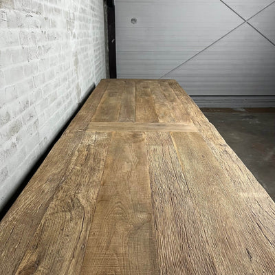 Long industrial design table with iron legs – thick old oak – IND401
