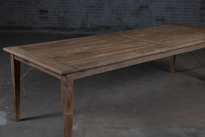 French oak dining table Pierre – robust wood – In stock – H027