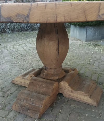 Round refectory table from solid old oak – Cluny – Z020