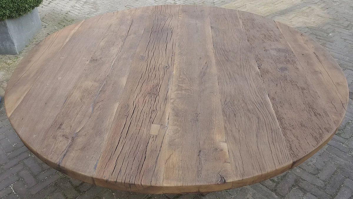 Round refectory table from solid old oak – Cluny – Z020