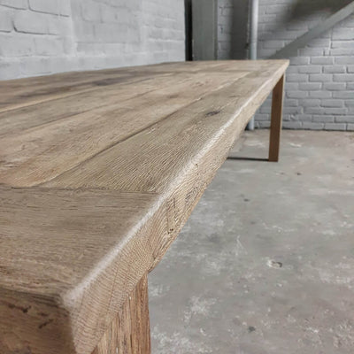 Rustic French farmhouse table Luc made of reclaimed oak – Z023