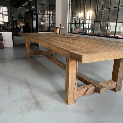 Robust Refectory table Ulm – reclaimed oak 7cm thick – Z027