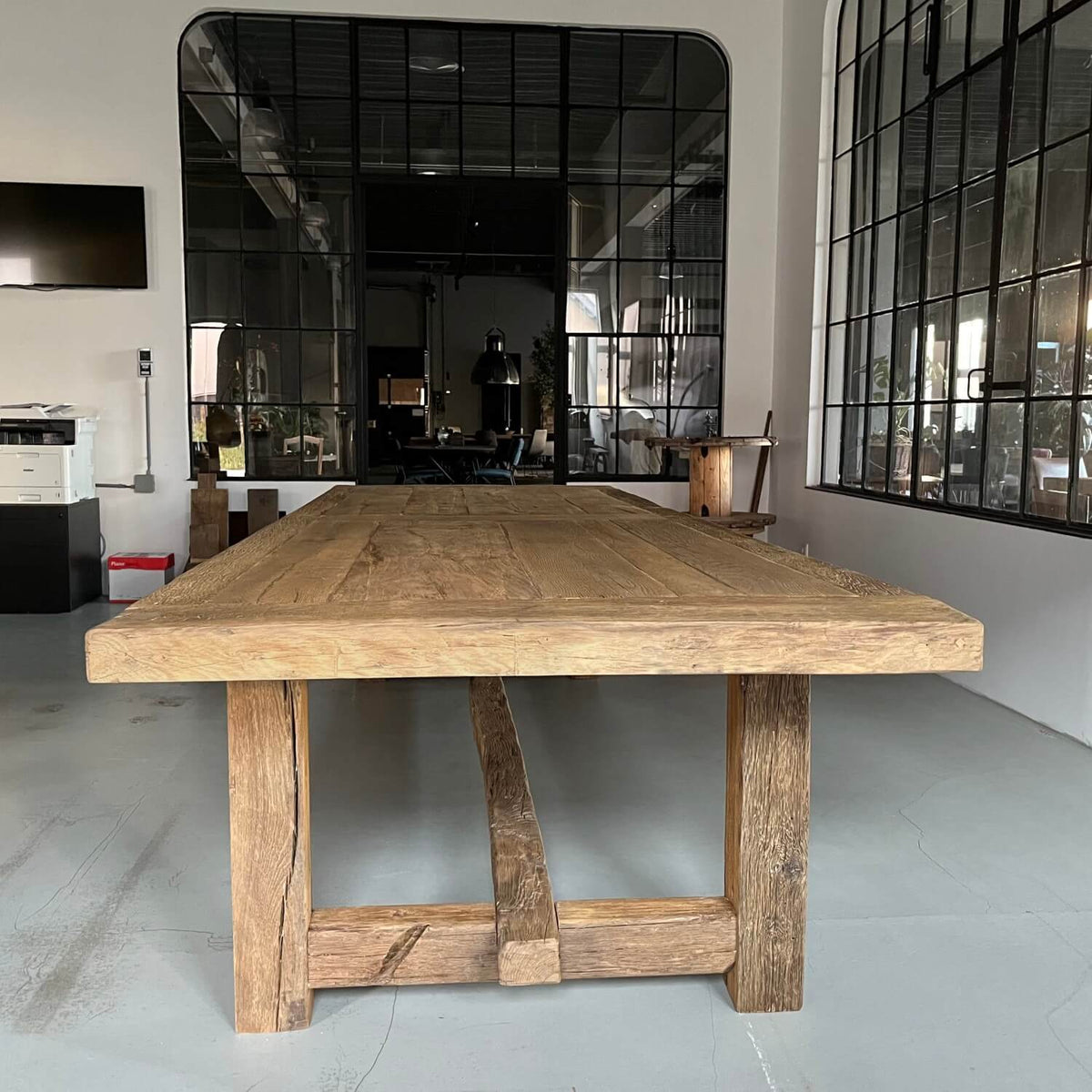 Robust Refectory table Ulm – reclaimed oak 7cm thick – Z027
