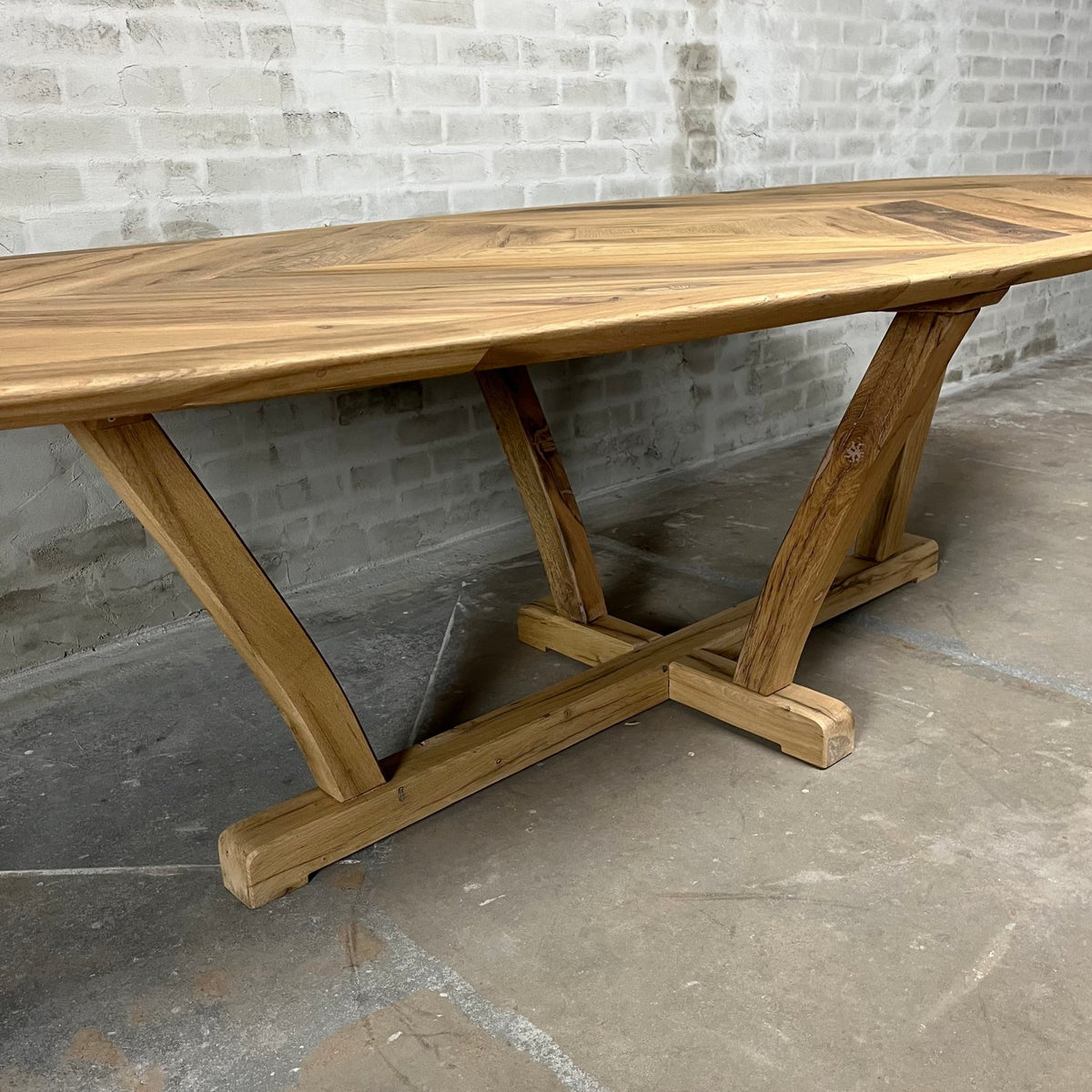 Oval dining table Deco styl reclaimed oakwood – In stock – H005