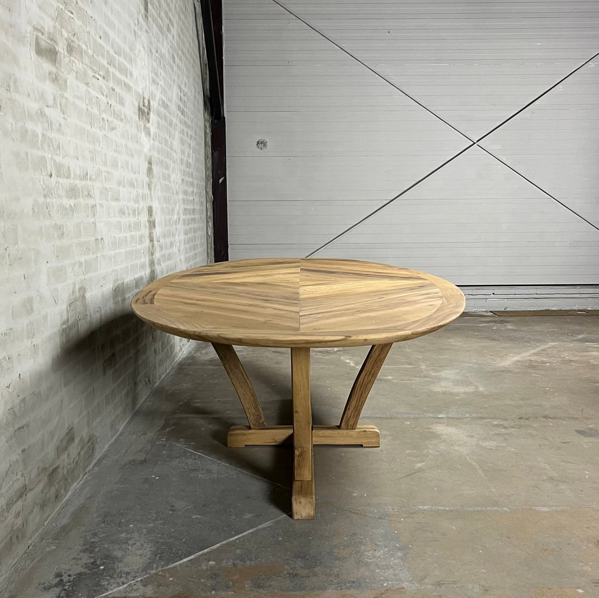 Oval dining table Deco styl reclaimed oakwood – In stock – H005
