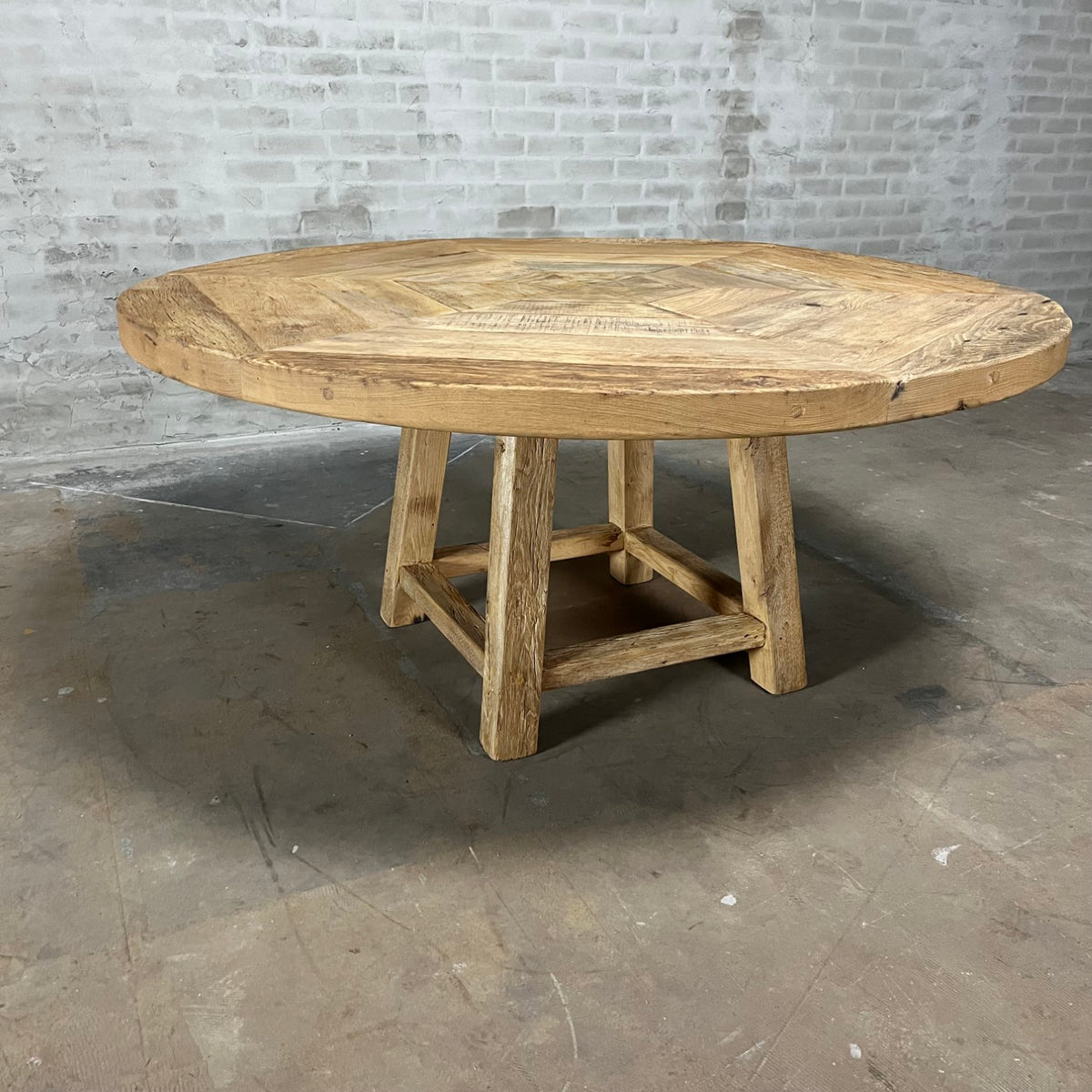 Round refectory table Lugano in old oak – Country style – Z034