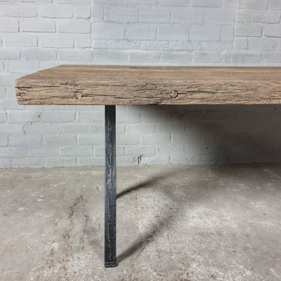 Industrial table with a 7cm sunburned reclaimed oak top – DT06