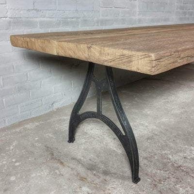 Industrial table with a 7cm sunburned reclaimed oak top – DT06