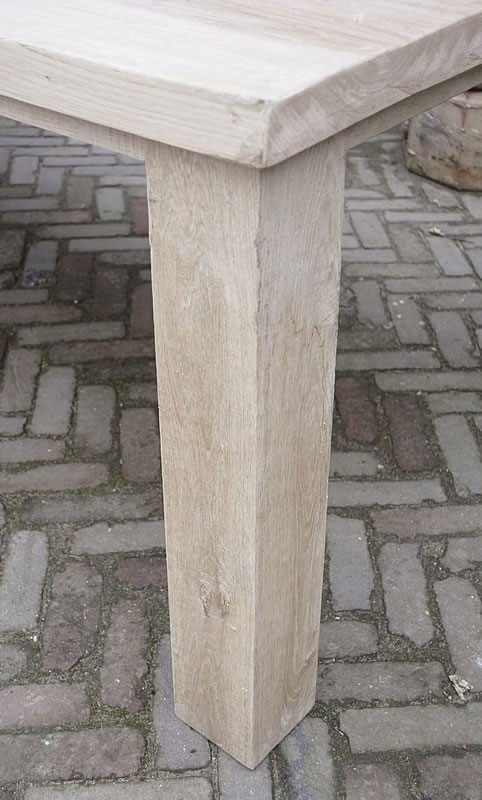 Oak dining table with square legs – G006