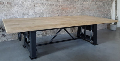 Industrial height adjustable coffeetable with metal table legs – DT25