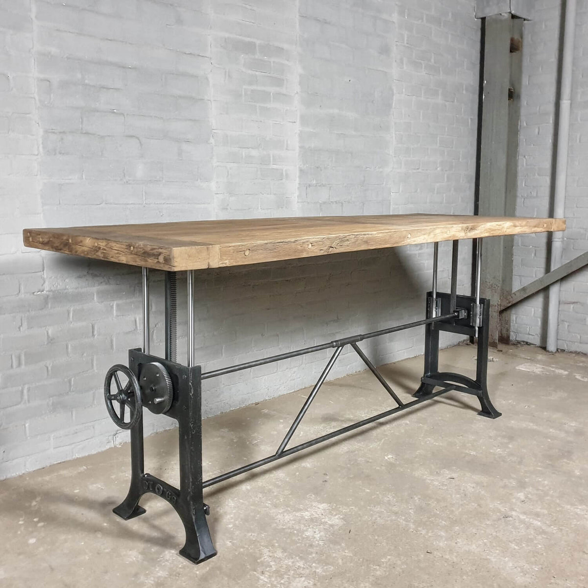 In height adjustable oak dining table – industrial design – IND736