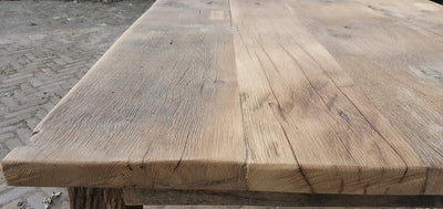 Rustic farmhouse dining table Alain made of solid reclaimed oak – Z002